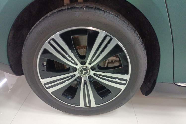 Used Mercedes-Benz EQE 2022 350 Luxury Edition