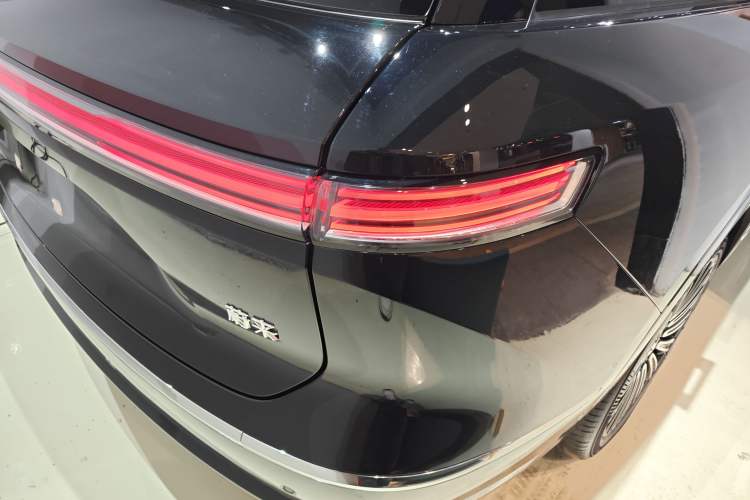 Used Nio ES8 2026 Model 6-seat Executive Luxury Edition Exterior 3