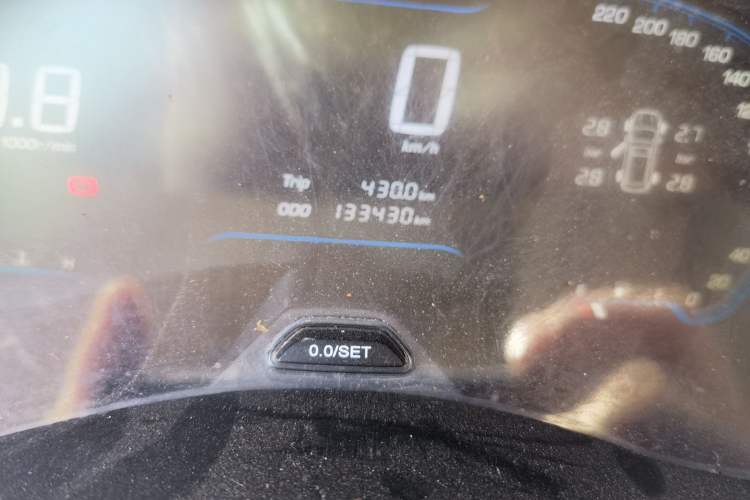 Used Wuling Hongguang S3 2018 1.5L Manual Luxury Model China V Standard