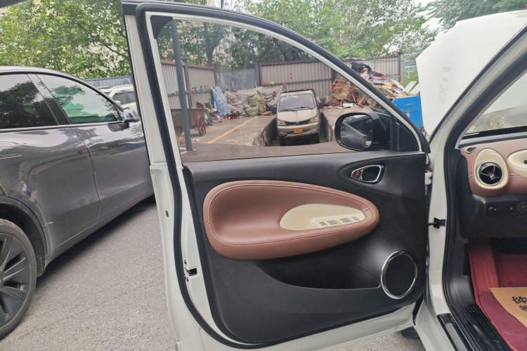 Used Wuling Bingo 2023 333 km Enjoyment Version