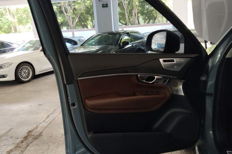 Used Volvo XC90 2020 T6 Zhiya Luxury 7-Seater
