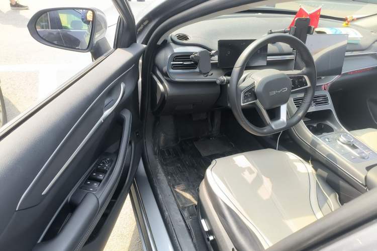 Used BYD Destroyer 05 2023 Champion Edition DM-i 120KM Prestige Model