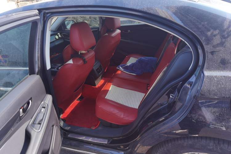 Used Hongqi H7 2017 1.8T Tech Model Left Rear Seat