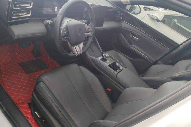 Used BYD Qin L 2024 DM-i 80KM Beyond Model Left Front Seat