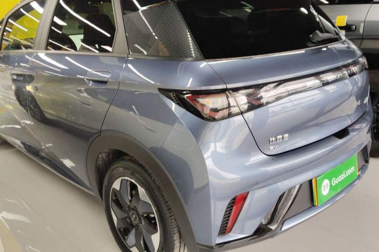 Used BYD Dolphin 2024 Honor Edition 420km Fashion Version
