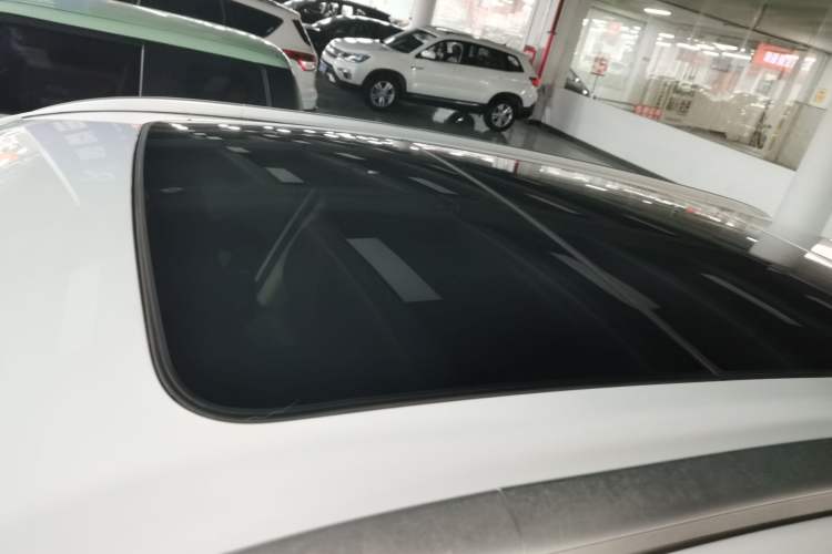 Used Geely Auto Emgrand X7 Sport 2020 1.8TD DCT Two-Wheel Drive Smart Connect 4G-Enabled Version