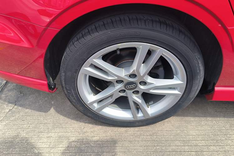 Used Audi A3 2019 Limousine 35 TFSI Fashion Edition China VI Emission Standard
