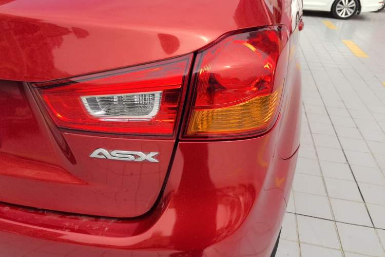 Used Mitsubishi ASX 2016 1.6L Manual Two-Wheel Drive Pioneer Edition
