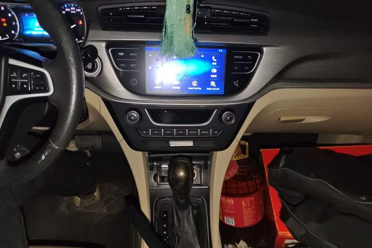 Used Geely Auto Emgrand 2017 Sedan Million Edition 1.5L CVT Luxury Model