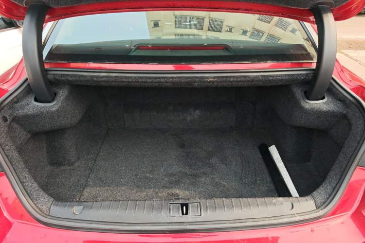 Used Geely Auto Emgrand GT 2020 1.5T MHEV Yaoxiang Edition
