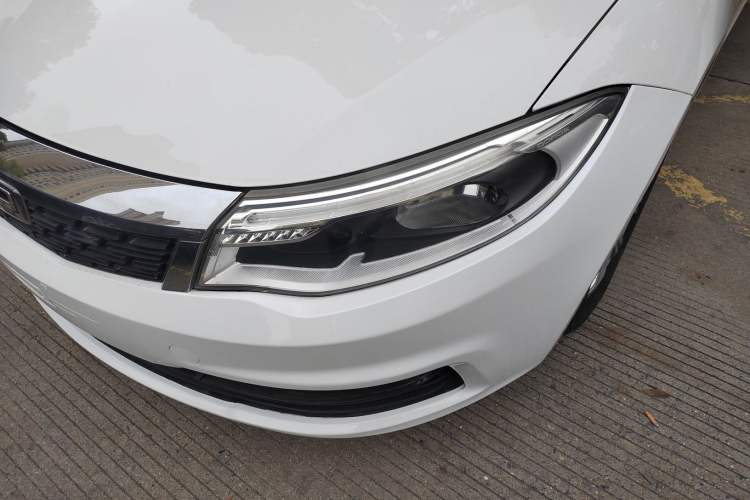 Used Qoros 3 2016 Sedan 1.6L Manual ZhiXiang Model
