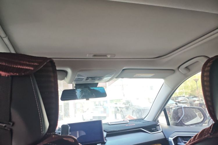 Used Toyota RAV4 2022 2.0L CVT Two-Wheel Drive Fashion Plus Edition Headliner