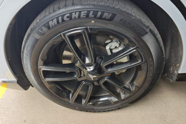 Used VOYAH FREE 2024 Ultra-Long Range Intelligent Driving Version Exterior 4