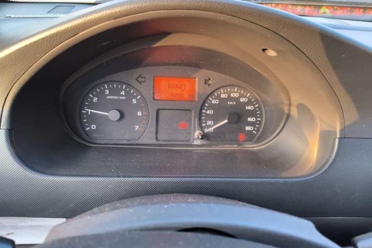 Used Wuling Rongguang 2011 1.2L Base Version