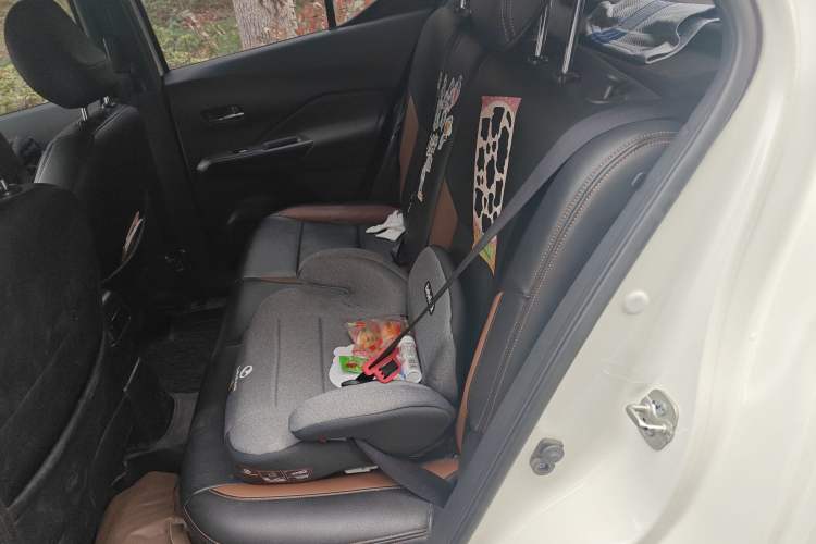 Used Nissan Kicks 2017 1.5L CVT Cool Enjoy Edition