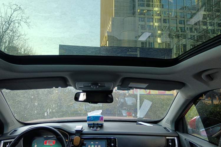 Used Roewe RX5 New Energy 2017 ERX5 EV400 Electric Internet Flagship Edition Headliner