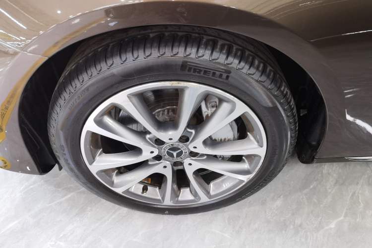 Used Mercedes-Benz E-Class 2016 E 300 L Stylish Model Exterior 4