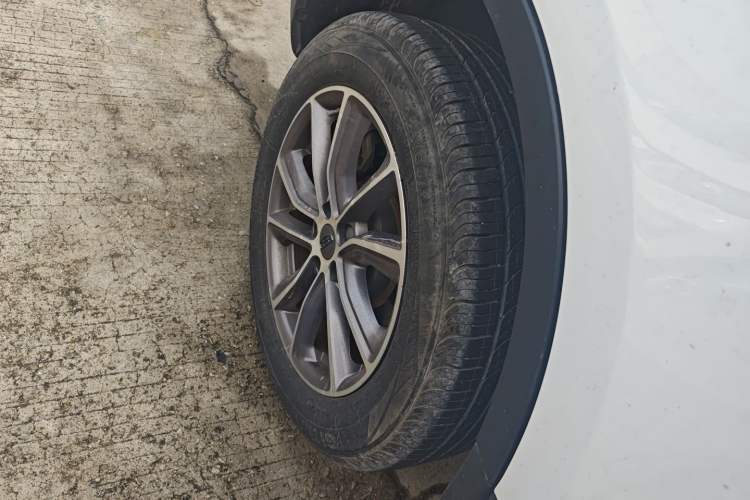 Used Geely Auto Emgrand X7 Sport 2021 Million Edition 1.8TD DCT Two-Wheel Drive Comfort Model