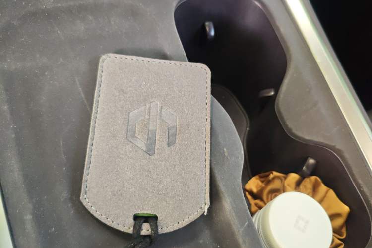 Used Leapmotor C16 2026 All-Electric 630 LiDAR Zhizun Edition 6 Seats
