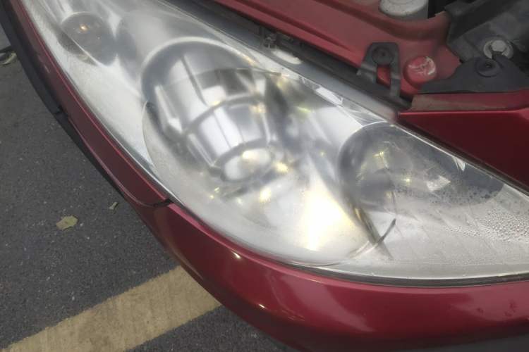 Used Peugeot 307 2012 Hatchback 1.6L Manual Comfort Edition Right Front Headlight