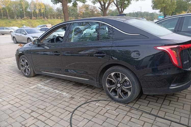 Used Hongqi E-QM5 2023 Revised Version Basic Travel Edition