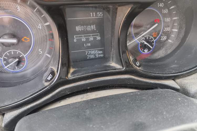 Used JMC Yuhu 7 2020 2.0T Diesel Manual Two-Wheel Drive Comfort Edition Short Wheelbase China VI Standard JX4D20A6L Odometer Close Up