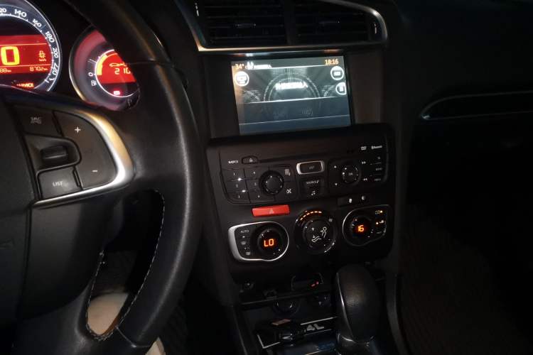 Used Citroen C4L 2014 1.6THP Intelligent Drive Automatic Dynamic Model
