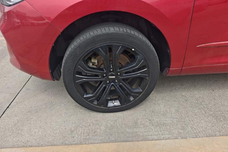 Used Wey VV5 2017 2.0T Flagship Edition Left Front Wheel Hub