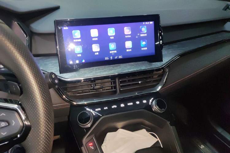 Used Lynk & Co 06 2020 1.5T JinPro model