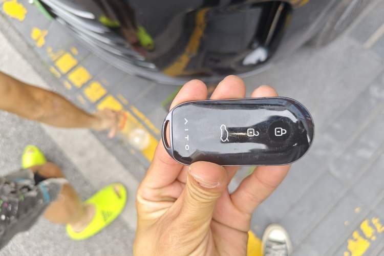 Used Hima AITO M7 2022 1.5T Four-Wheel Drive Luxury Edition Vehicle Key