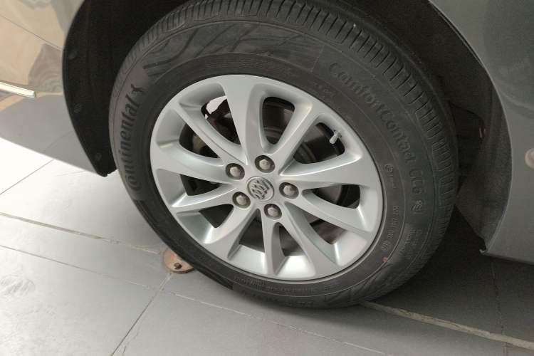 Used Buick GL8 2018 ES 28T Premium Model China VI Standard