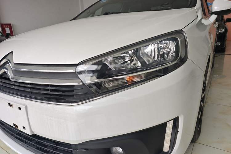 Used Citroen C4 Sega 2016 1.6L Automatic Luxury Model
