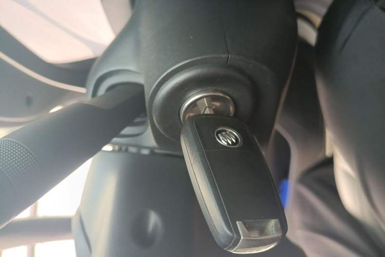 Used Buick GT 2015 15N Automatic Elite Version
