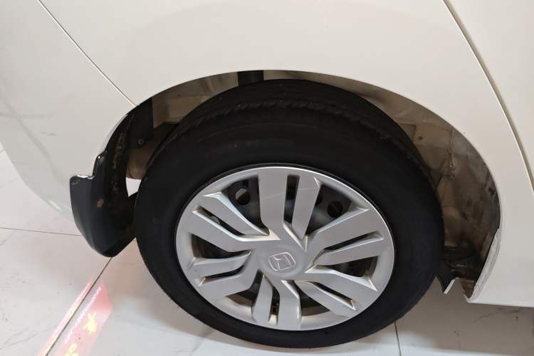 Used Honda Fit 2016 1.5L LXS CVT Comfort Sunroof Version