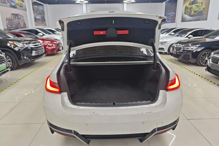 Used BMW i3 2025 eDrive 35 L Trunk