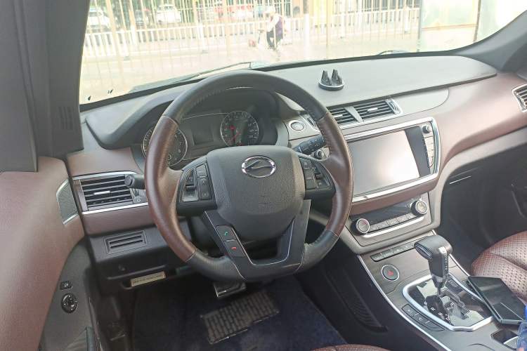 Used Land X7 2016 2.0T Panoramic Deluxe Edition Steering Wheel