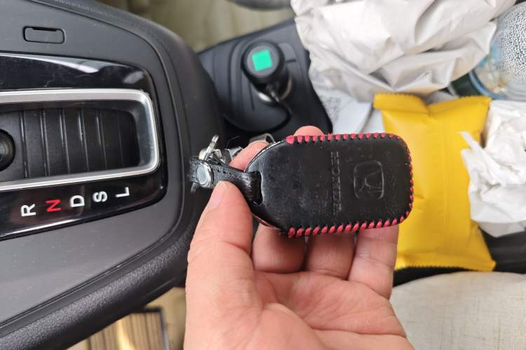 Used Honda CR-V 2015 2.0L two-wheel drive Fashion Edition
