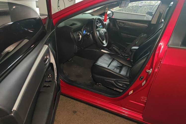 Used Toyota Corolla 2017 Revised Version 1.2T S-CVT GL