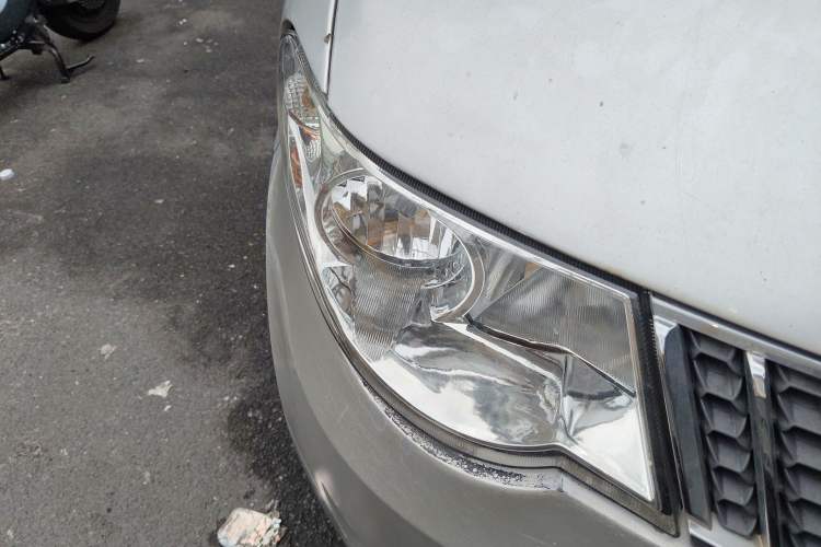 Used Wuling Hongguang 2013 1.5L Standard Version
