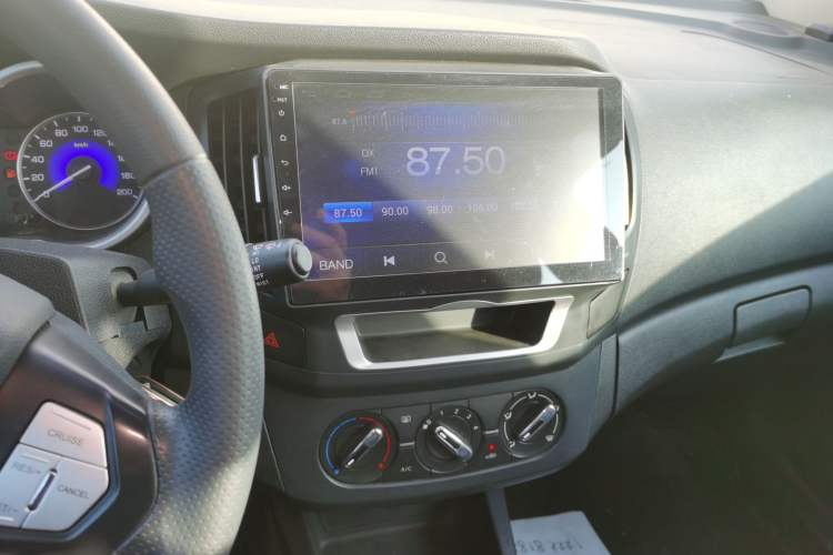 Used Dongfeng Aeolus AX3 2017 Leading Edition 1.5L Automatic Shangkue Model
