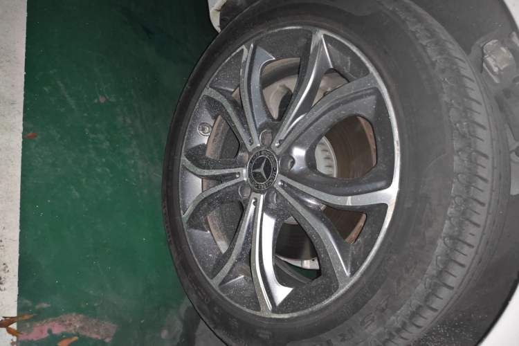 Used Mercedes-Benz E-Class 2023 E 300 L Sporty and Stylish Model