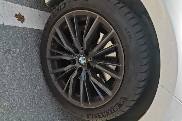 Used BMW 3 Series 2021 Second Facelift 330i M Sport Night Edition Package
