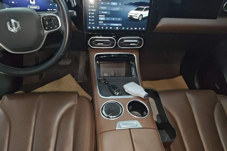 Used Leapmotor C11 2023 Range-Extended 180 Comfort Edition Gear Lever