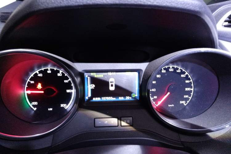 Used BYD Yuan New Energy 2018 EV360 Smart Connected Cool Model