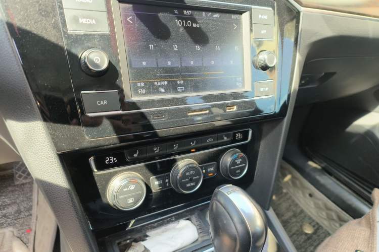 Used Volkswagen Magotan 2018 330TSI DSG Luxury Model
