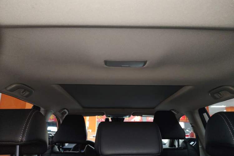 Used Toyota Wildlander 2023 Dual-Motor 2.5L E-CVT Two-Wheel Drive Luxury PLUS Edition