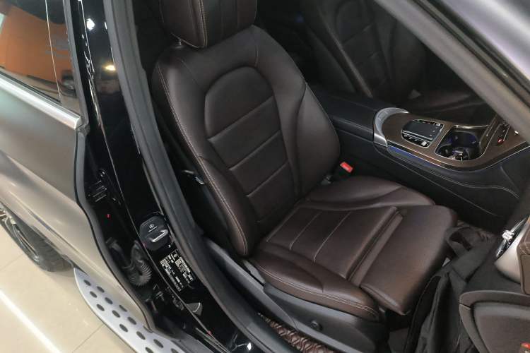 Used Mercedes-Benz GLC 2021 GLC 260 L 4MATIC Luxury Model
