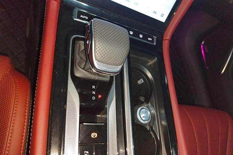 Used Hongqi H5 PHEV 2025 170 Super Hybrid Version