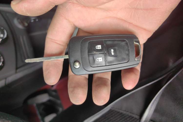 Used Chevrolet Trax 2016 1.4T Automatic Two-Wheel Drive Comfort Version with Sunroof