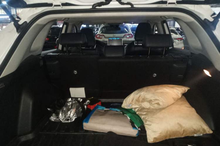 Used Toyota Wildlander 2022 Dual-Engine 2.5L E-CVT Two-Wheel Drive Luxury PLUS Edition Trunk